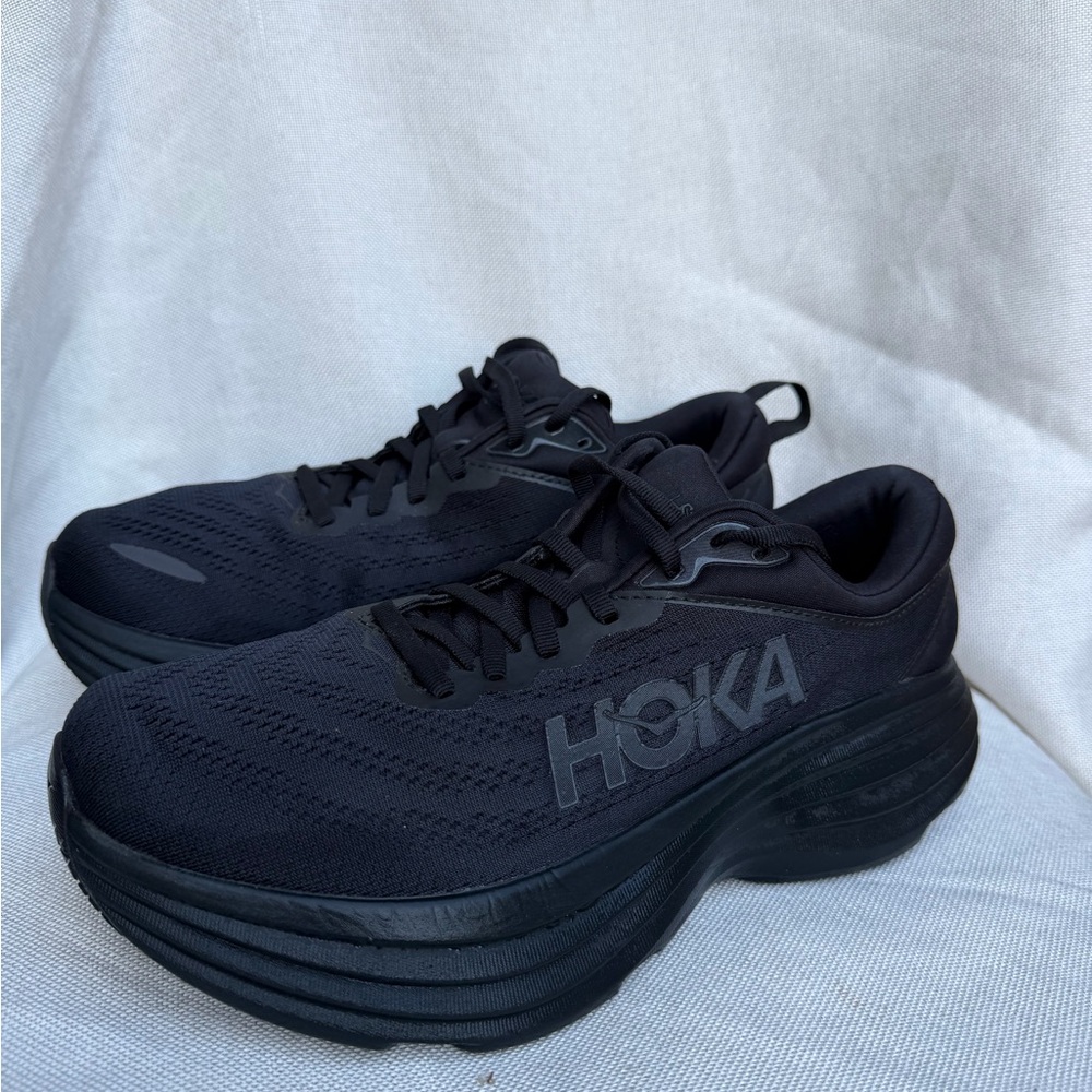 HOKA One One Bondi 8 WIDE — Black / Women’s 9